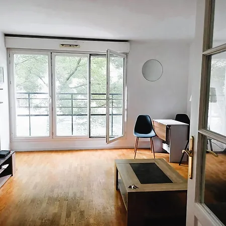 Issy Issy-les-Moulineaux