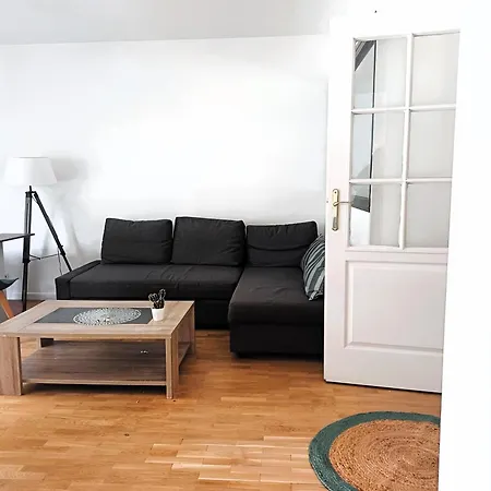 Issy Appartement *